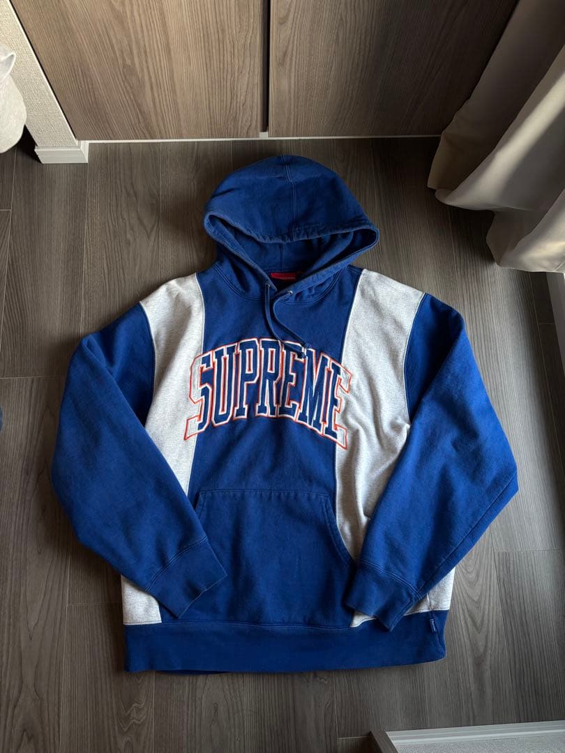 Supreme Arc Logo パーカー