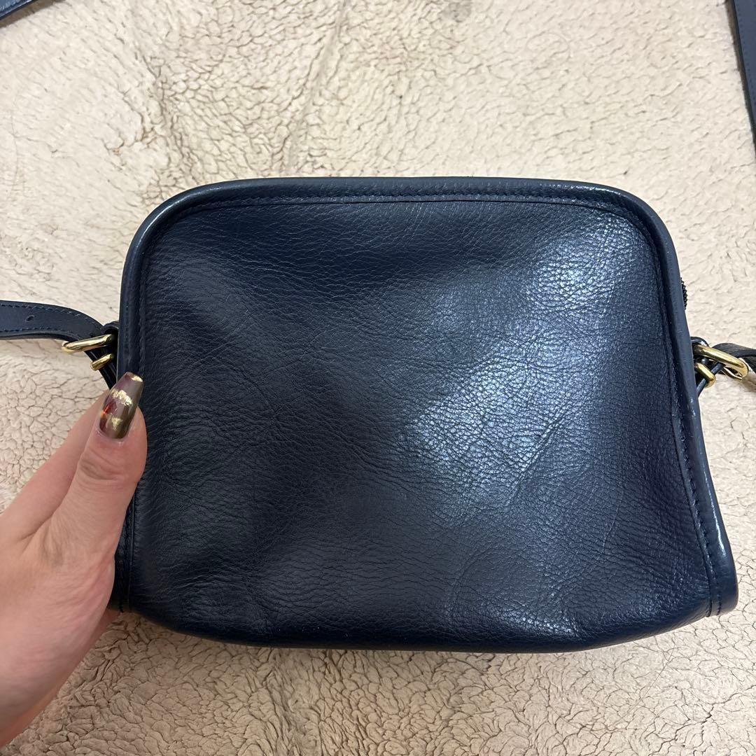 IL BISONTE ネイビー レザー ショルダーバッグ