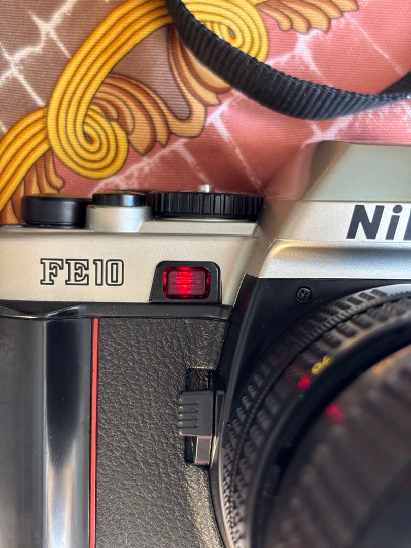 早い者勝8日、月曜日のみ価格Nikon FE10 35-70mmレンズ完動美品