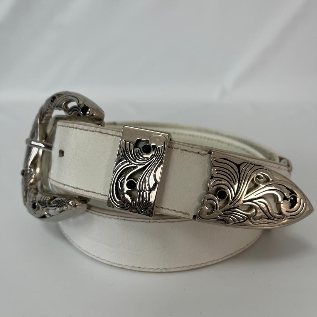 トルネードマート　スタッズベルト　白　Mサイズ　Y2K