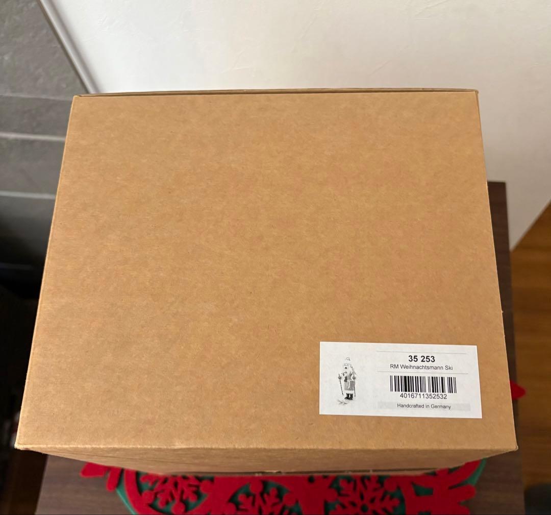 ドイツ　エルツ地方　木製　煙出し人形