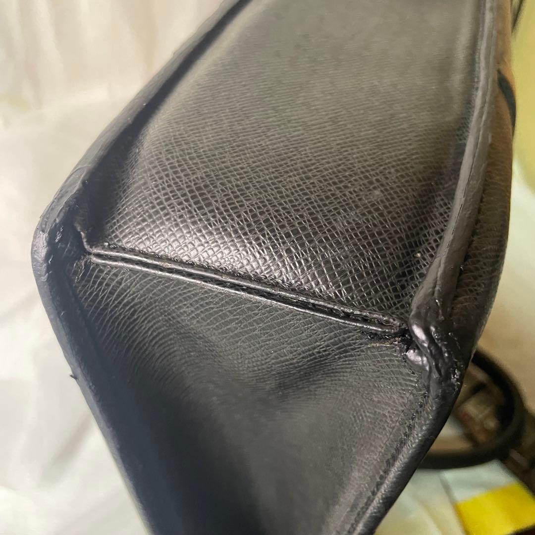 LOUIS VUITTON タイガ 黒 ビジネスバッグ ポルトドキュマン ロザン