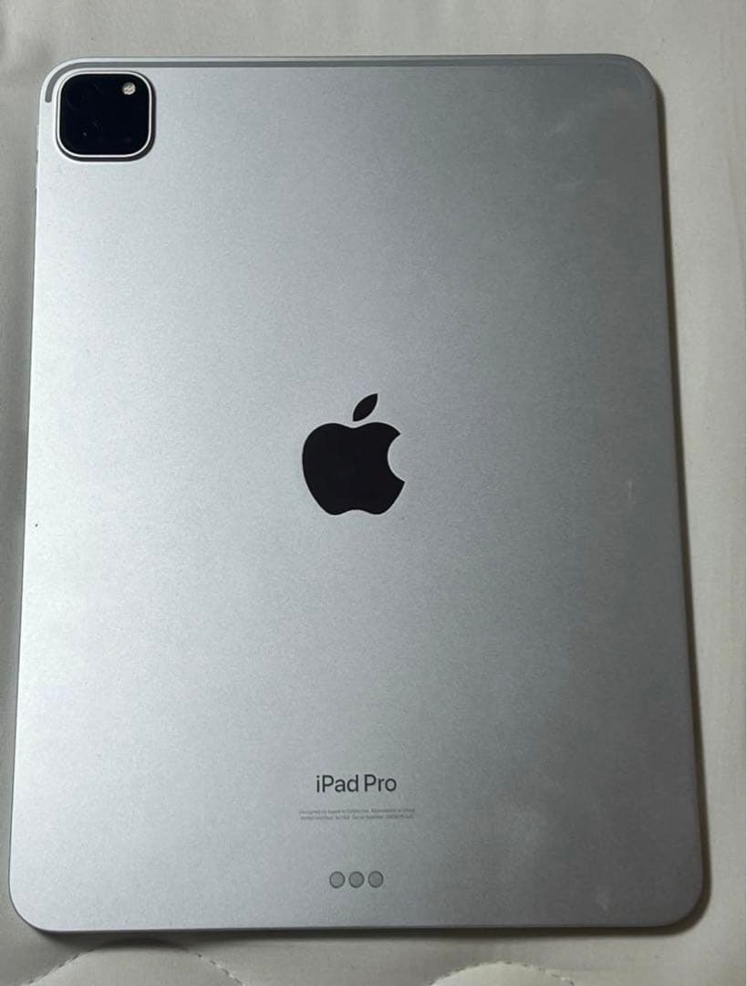 iPad Pro 11インチ 第4世代(箱.充電器付き)