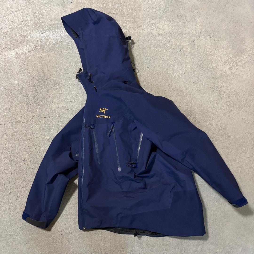 r*a様 ⭐︎レア⭐︎ arc'teryx Theta AR アークテリクス 2