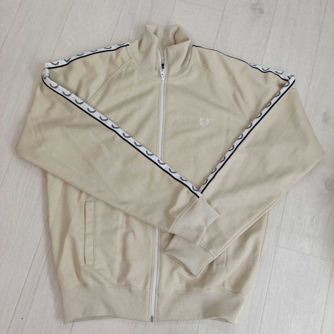 FRED PERRY トラックジャケット