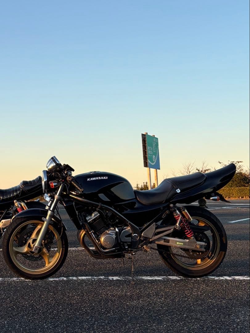 Kawasaki テールカウル z2テール バリオス2型