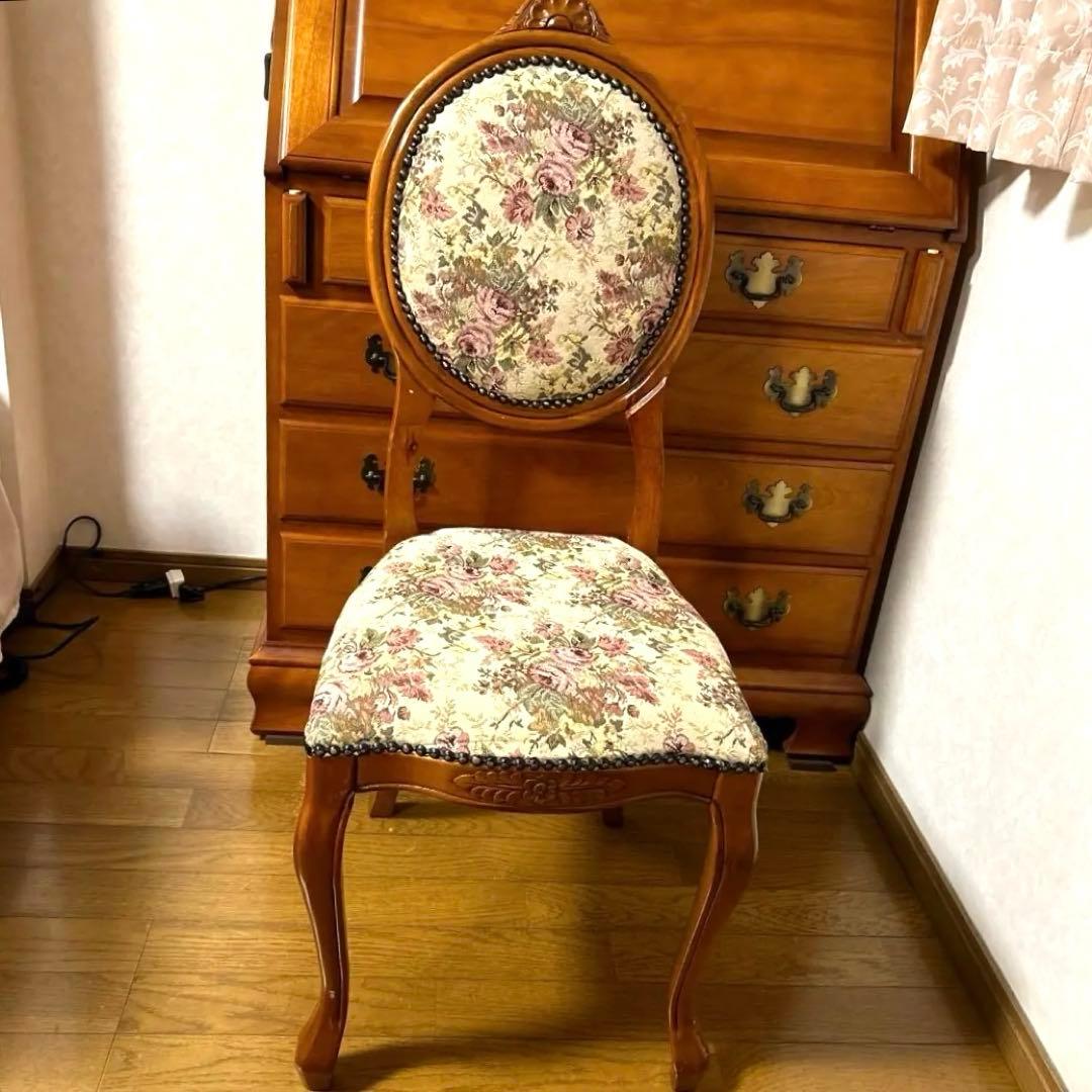 クラシックチェア　 アンティークチェア　ロココ調　花柄 木製 椅子