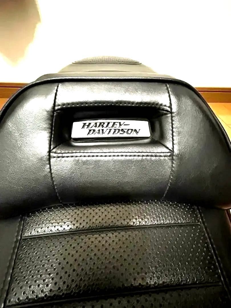 ハーレーダビッドソン純正シート、ダイナ、ダイナローライダー　美品