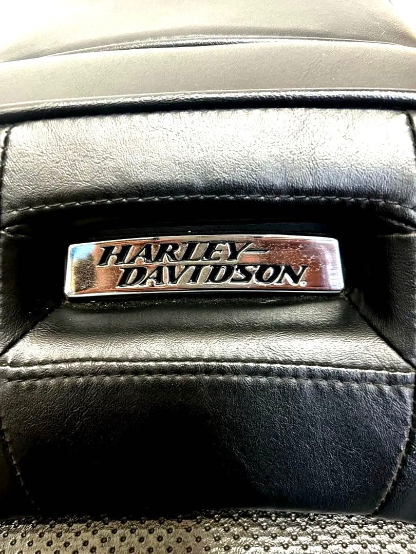 ハーレーダビッドソン純正シート、ダイナ、ダイナローライダー　美品