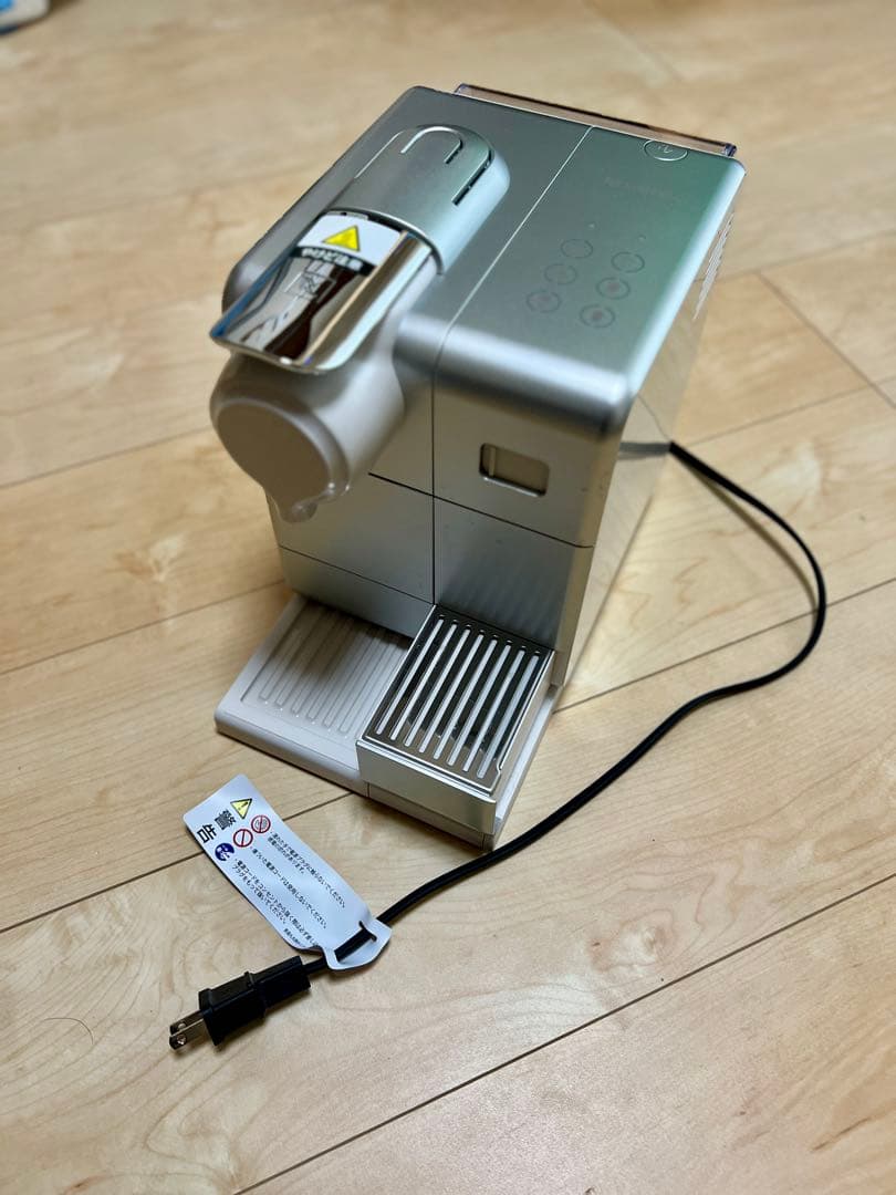 Nespresso ラティシマ・タッチ プラス シルバー F521SI