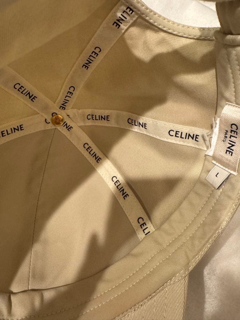 【美品・CELINEベージュキャップ・今夏購入】コットン・刺繍ロゴキャップ L