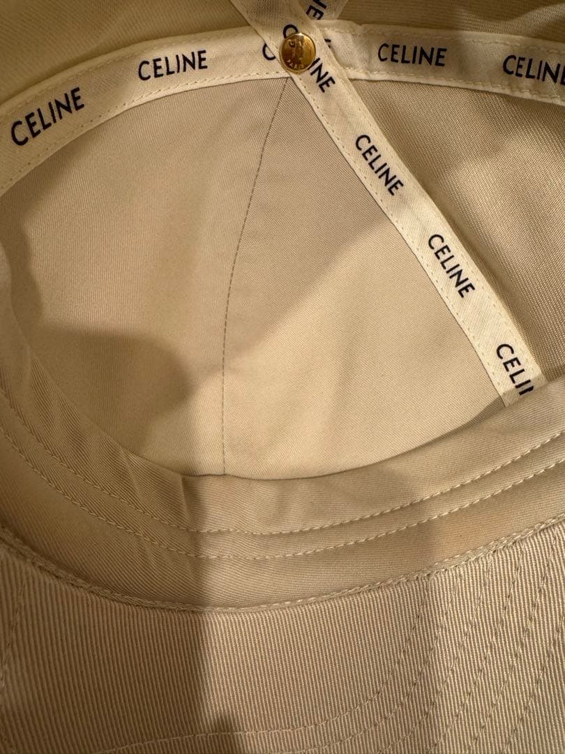 【美品・CELINEベージュキャップ・今夏購入】コットン・刺繍ロゴキャップ L