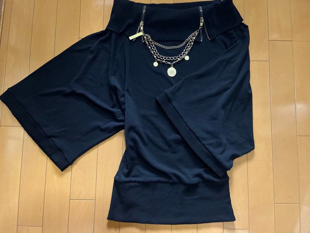 d.i.a. ドルマンチュニックワンピ