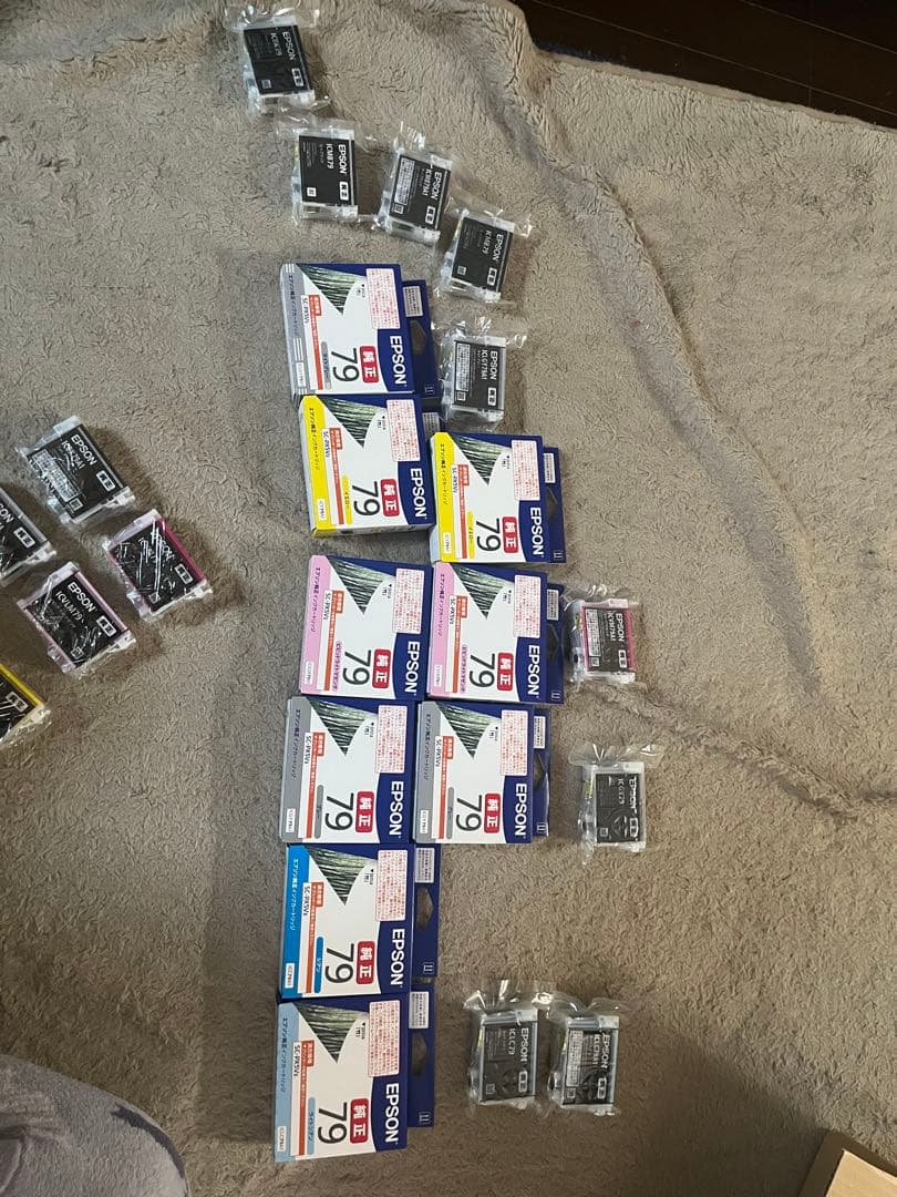 EPSON インク　カートリッジ　79番　新品18こ使いかけ6こ