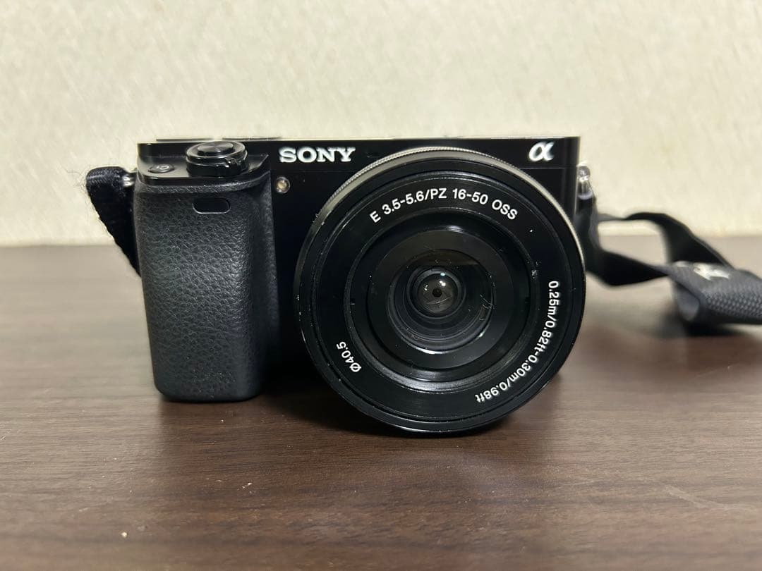SONY α6000 （ILCE-6000Y）ミラーレス一眼