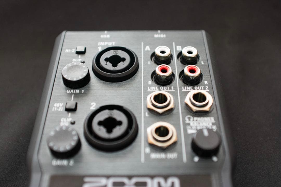 ZOOM U-24 オーディオミキサー