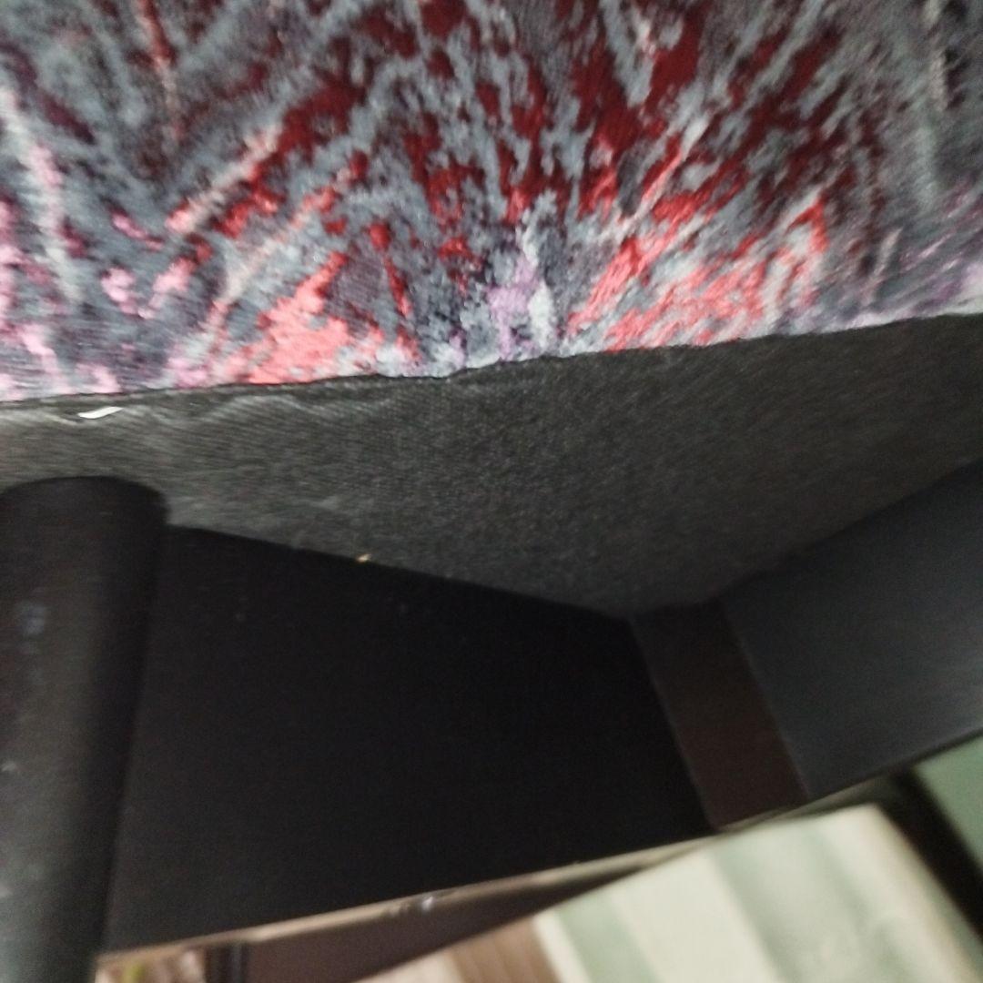 カレ　KARE 　ラウンジチェア　ソファ　ハイバック　イス　アームチェア