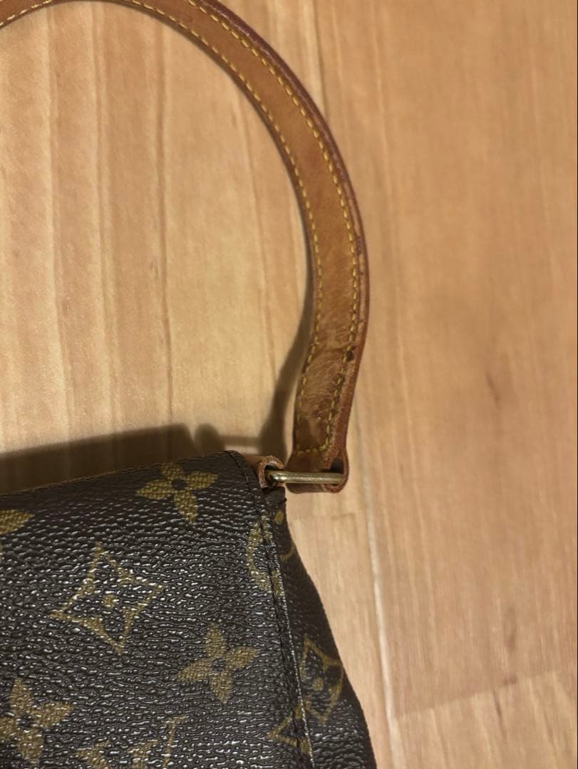 ルイヴィトン　ハンドバック