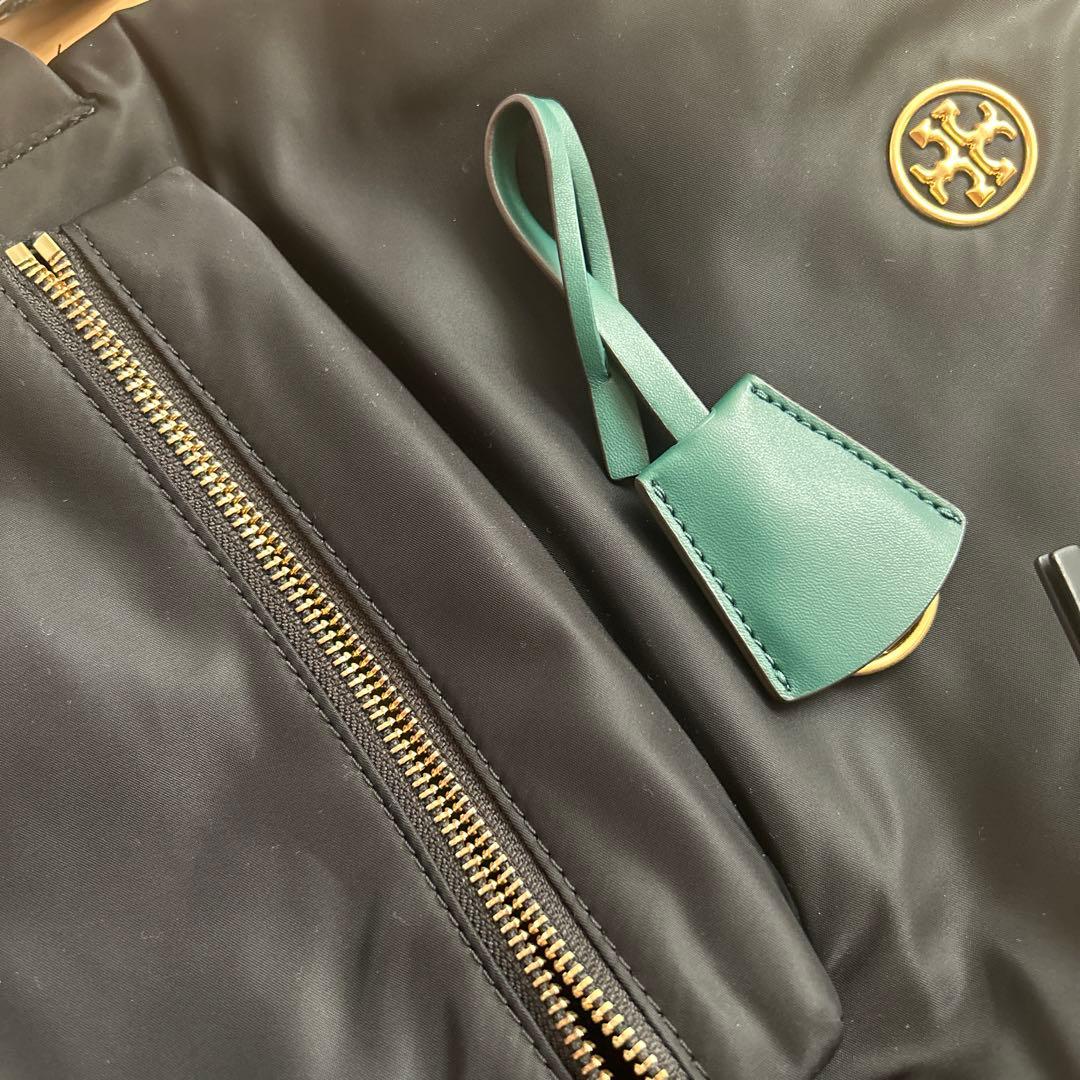 Tory Burch ブラック　リュック