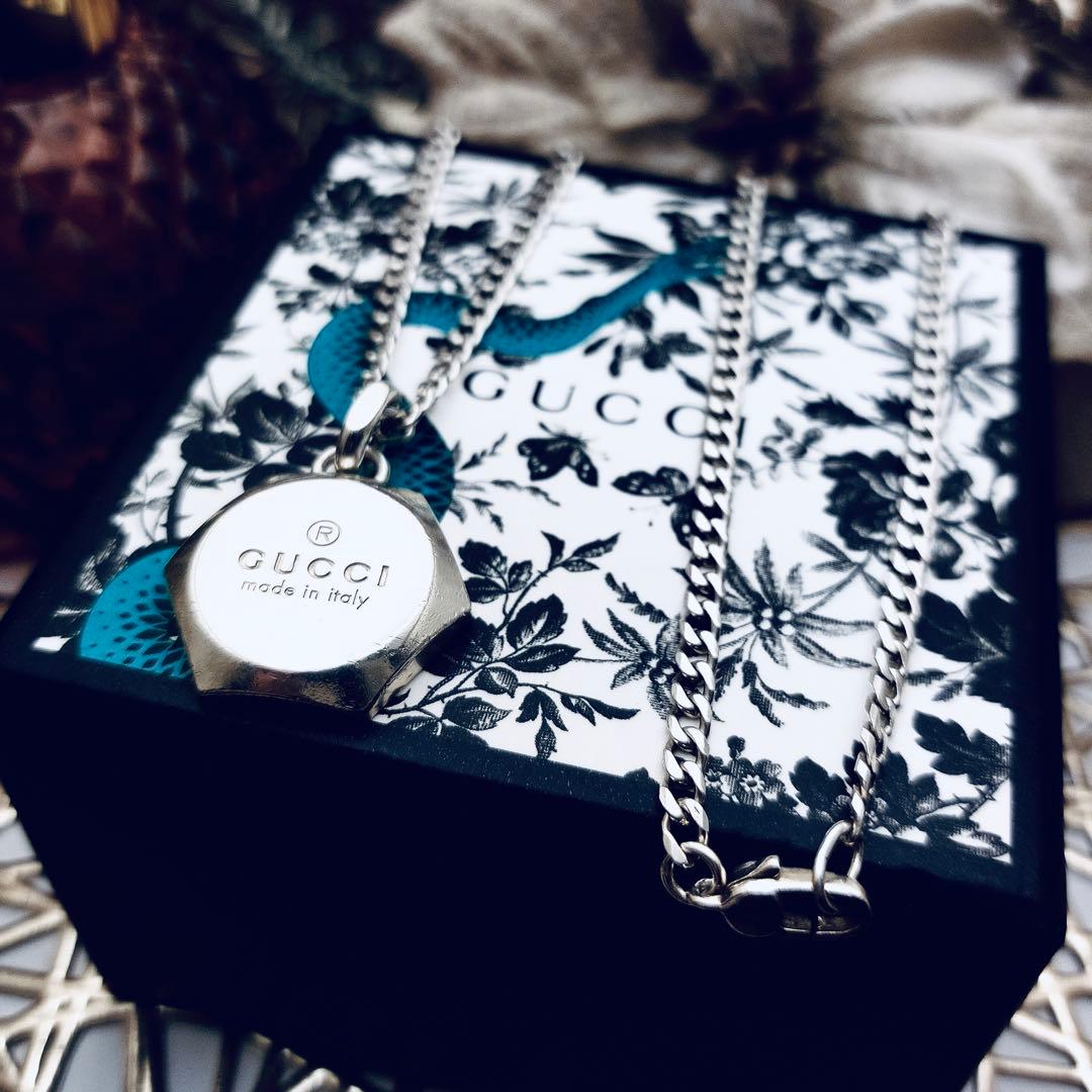 GUCCI グッチ トレードマーク ヘキサゴン ロゴ 六角形　ネックレス