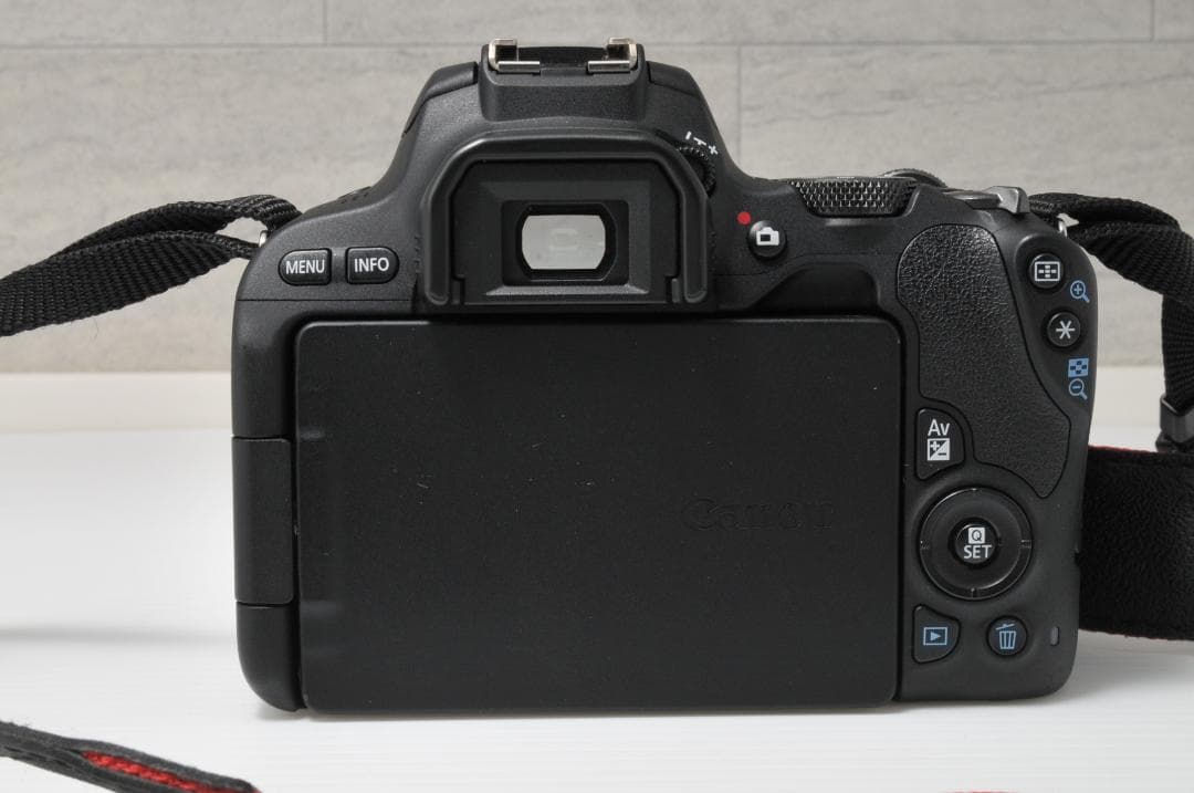 ✨美品✨ Canon EOS Kiss x9