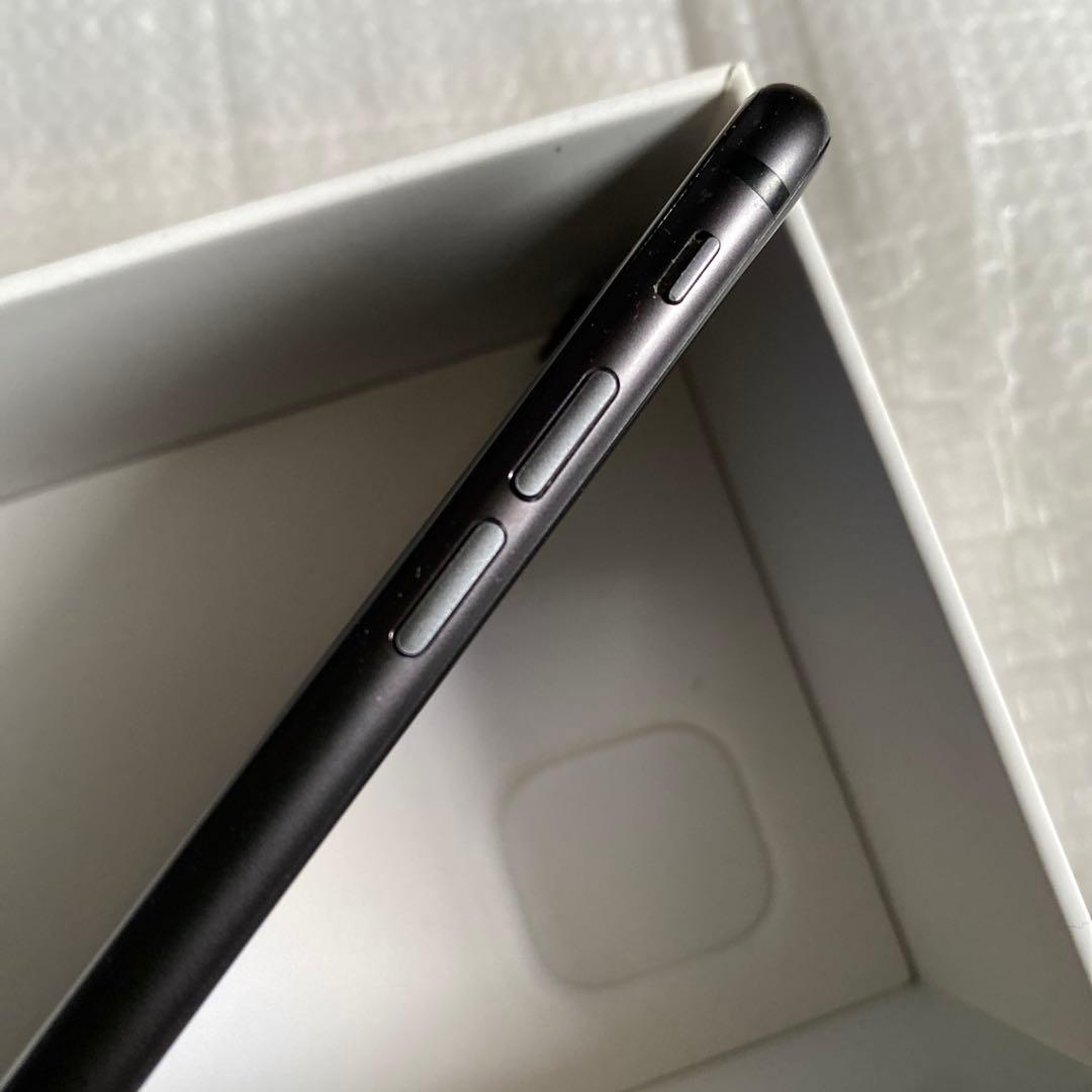 ジャンク iPhone8 64GB