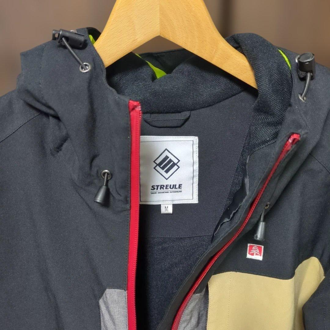 きれいです　STREULE　シュトロイレ　スノーボードウェア