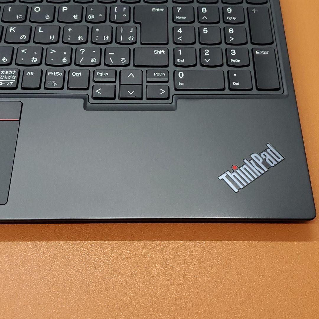 【商品番号1964】ThinkPad　15.6型ノートパソコン　2022年製