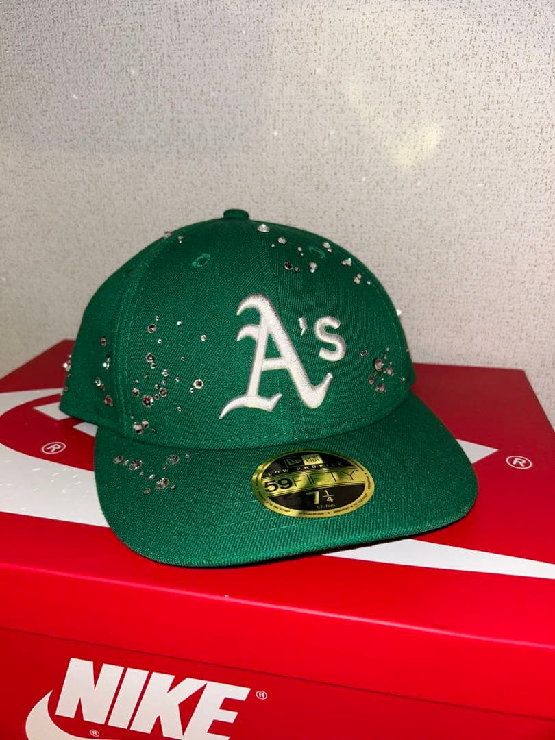 浜崎あゆみ　着用　NEWERA キャップ　スワロフスキー