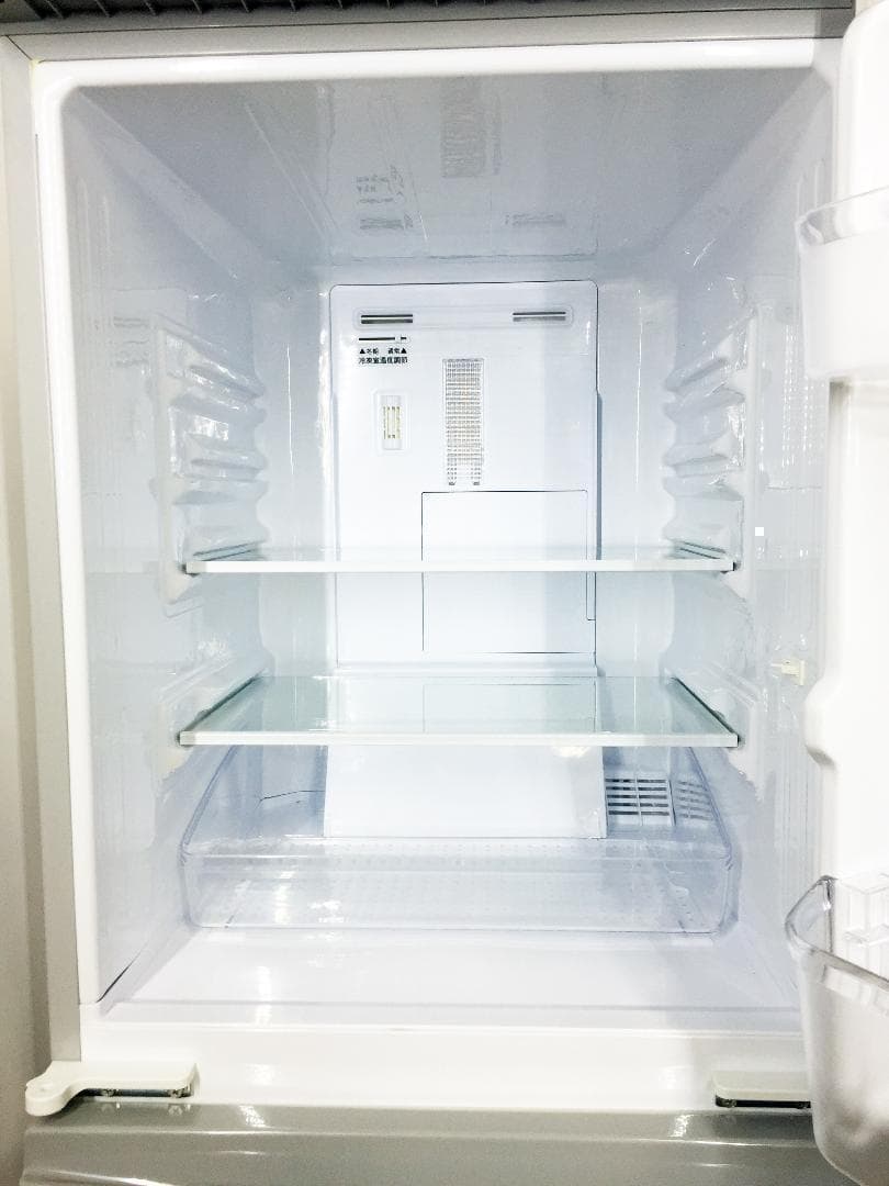 送料無料★2015◆中古★SHARP 137L 冷蔵庫【SJ-D14A-S】