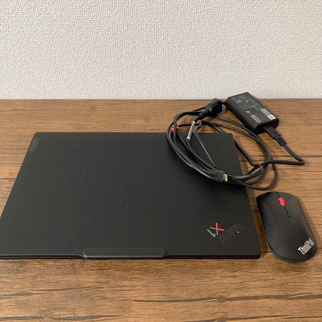 1/12削除・Lenovo ThinkPad X1 Carbon Gen 12