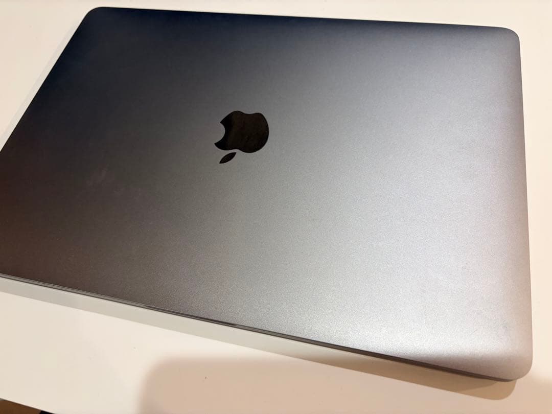 【美品】MacBook Pro 2018 13インチ i5 8GB /512GB