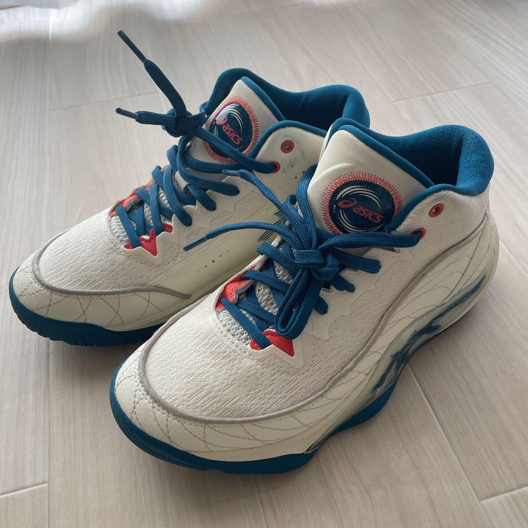 【美品】asics バッシュ　25㎝　アンプレアルス 3