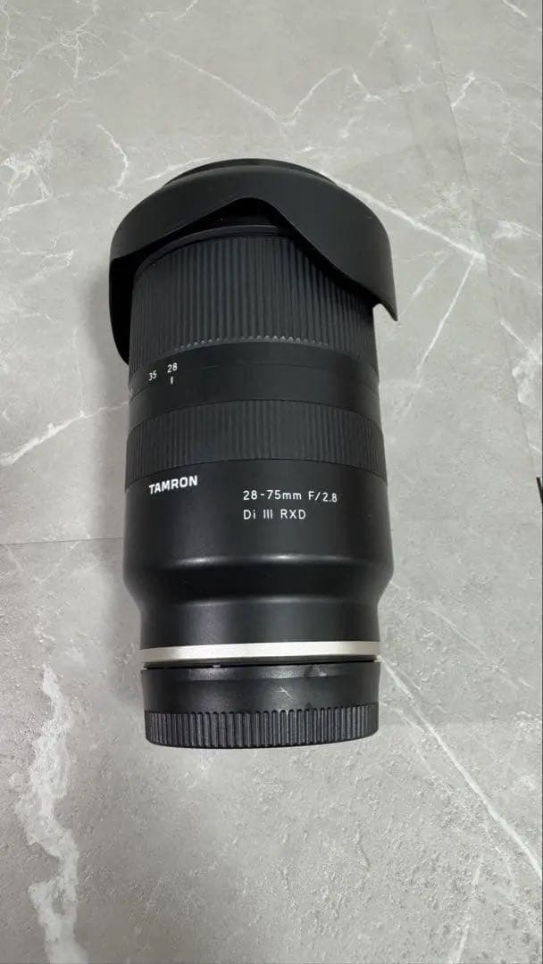 TAMRON 28-75mm F2.8 Di Ⅲ RXD フィルター付き