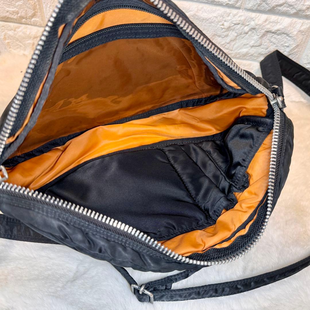 PORTER ポーター タンカー ショルダーバッグ ハーフムーン ブラック