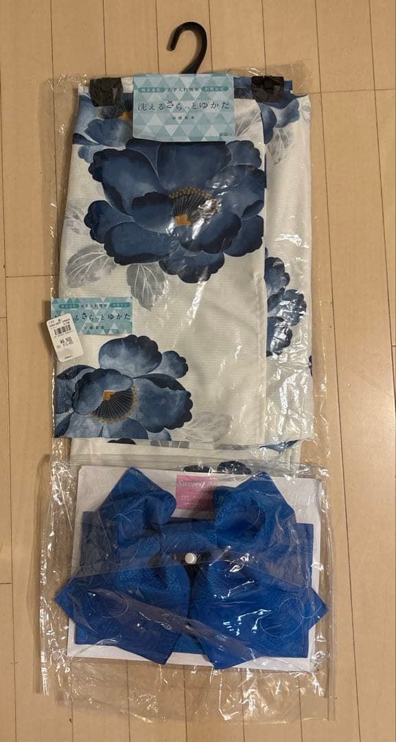 青色と白色の花柄 浴衣・帯セット