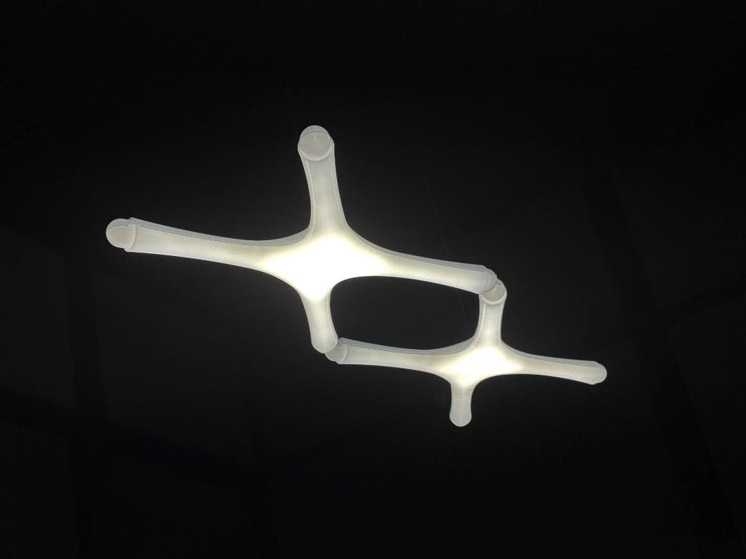 ペンダントライト　ポストモダン