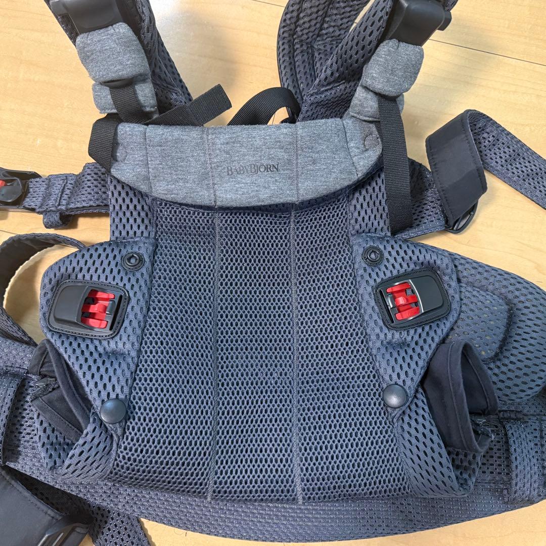 ベビービョルン　抱っこ紐　ハーモニー　アンスラサイト