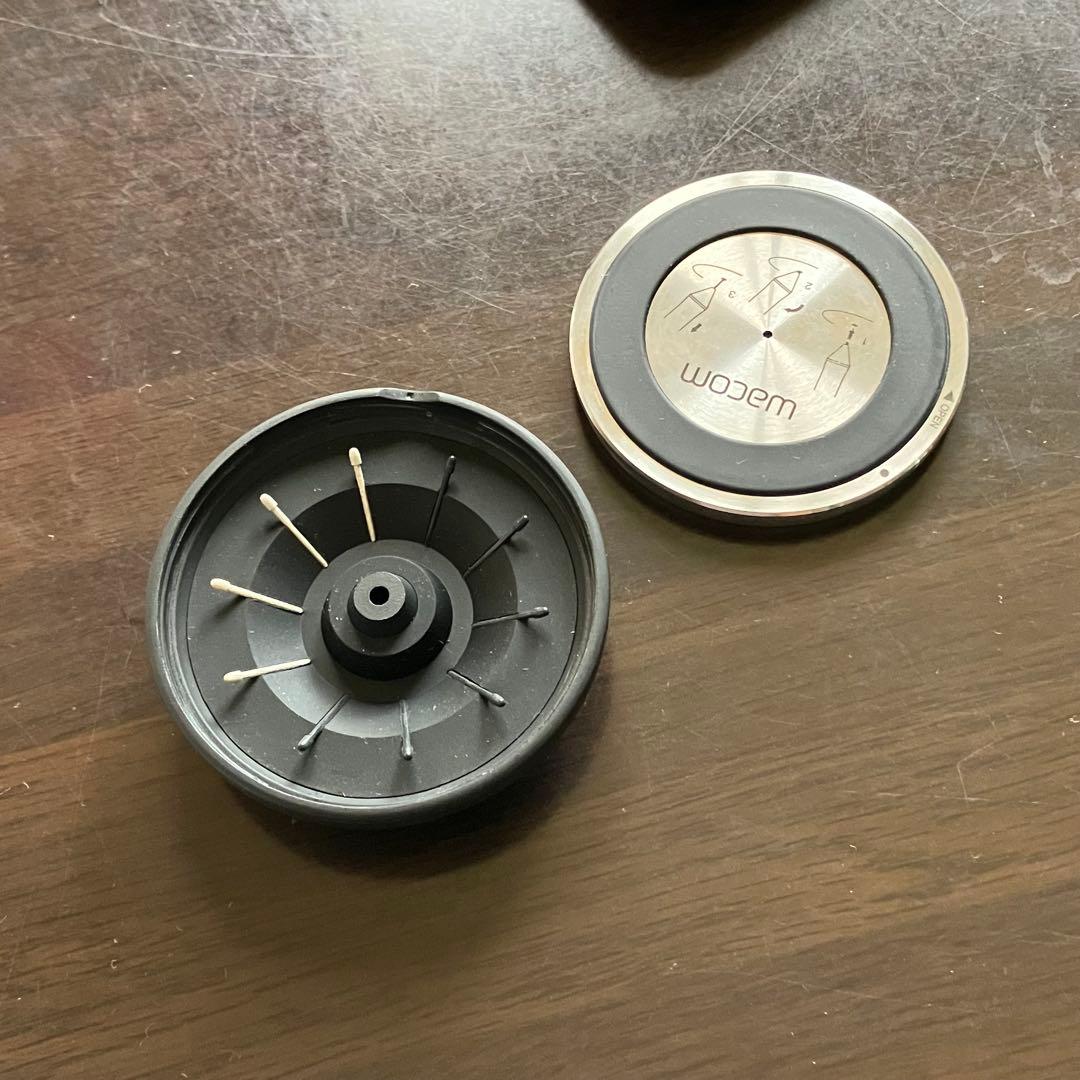 液タブ・ペンタブ Wacom Cintiq Pro 13