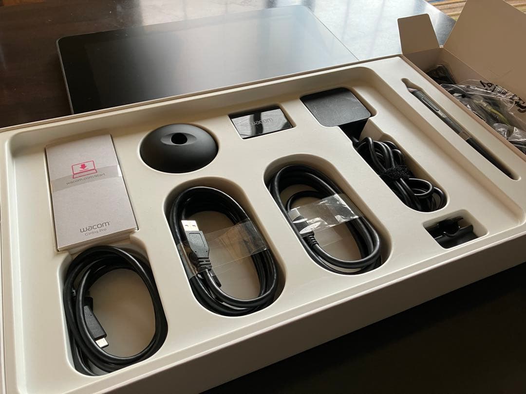 液タブ・ペンタブ Wacom Cintiq Pro 13