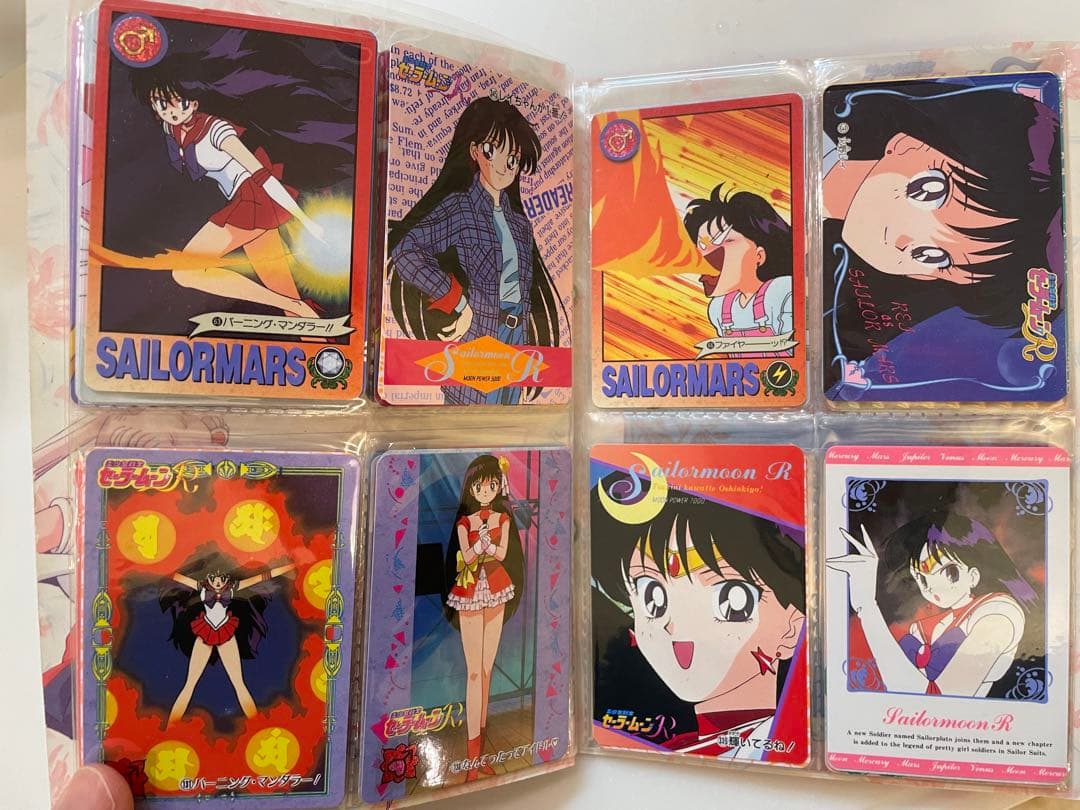大値下げ！希少⭐️セーラームーンカードダス６３枚、ファイルケース