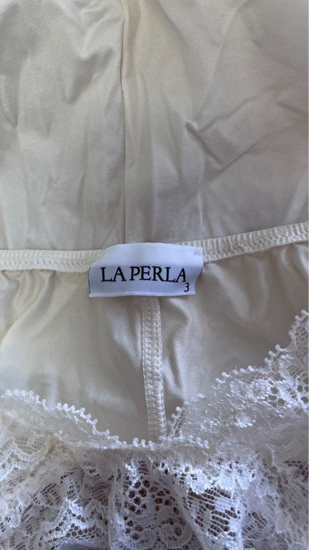 ラペルラ　LA PERLA アイボリー レース キャミソール　丈長め　ストレッチ