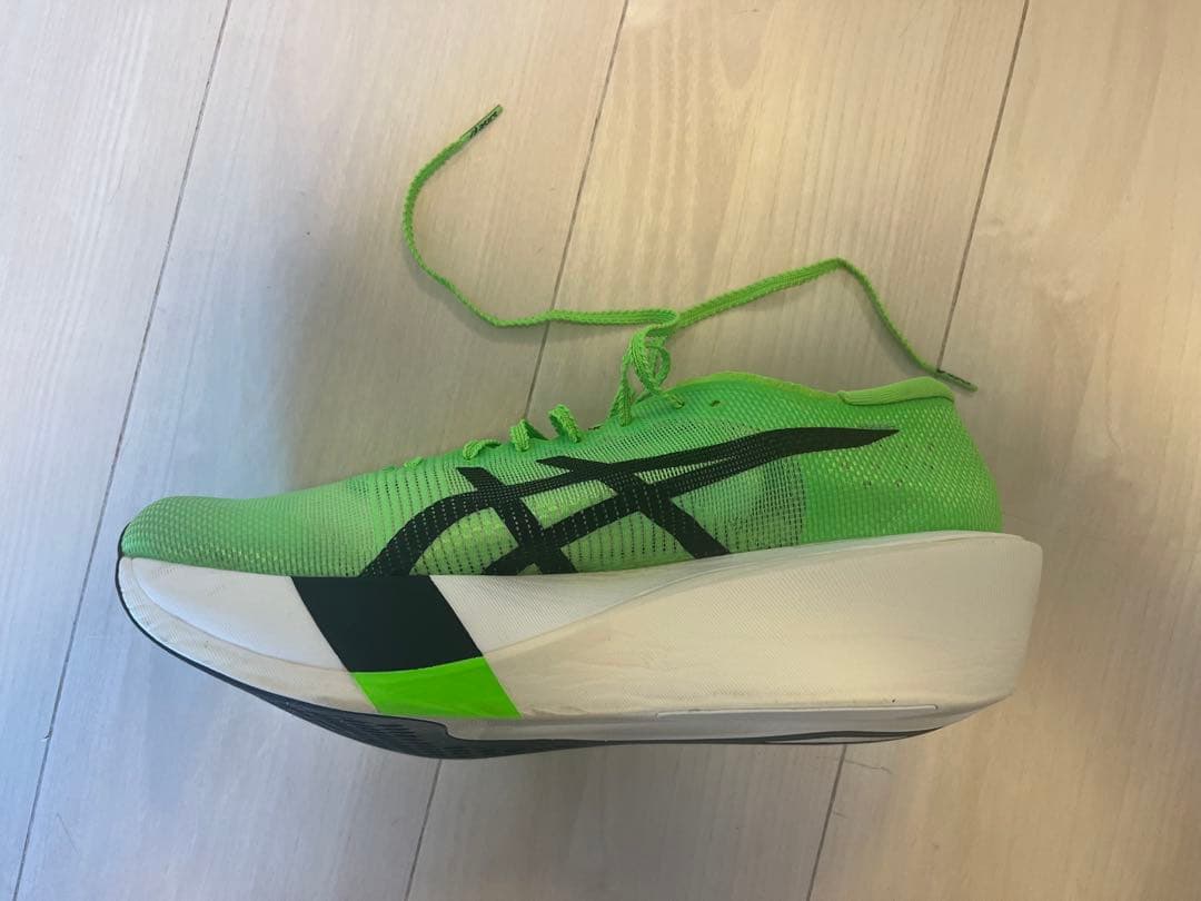 アシックス　メタスピードエッジTOKYO 27.5 グリーン