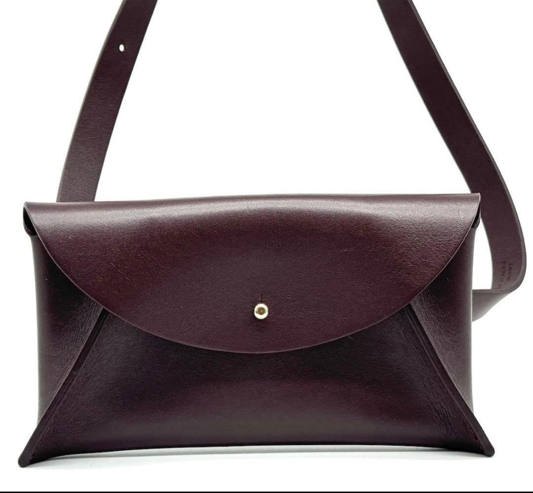 限定 ロンちゃん MANUELA 革製ベルトバッグ