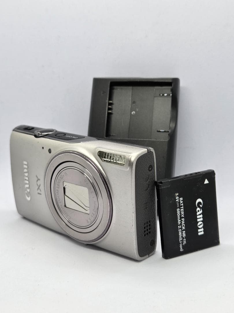 キャノン Canon IXY 650 シルバー コンパクトデジタルカメラ