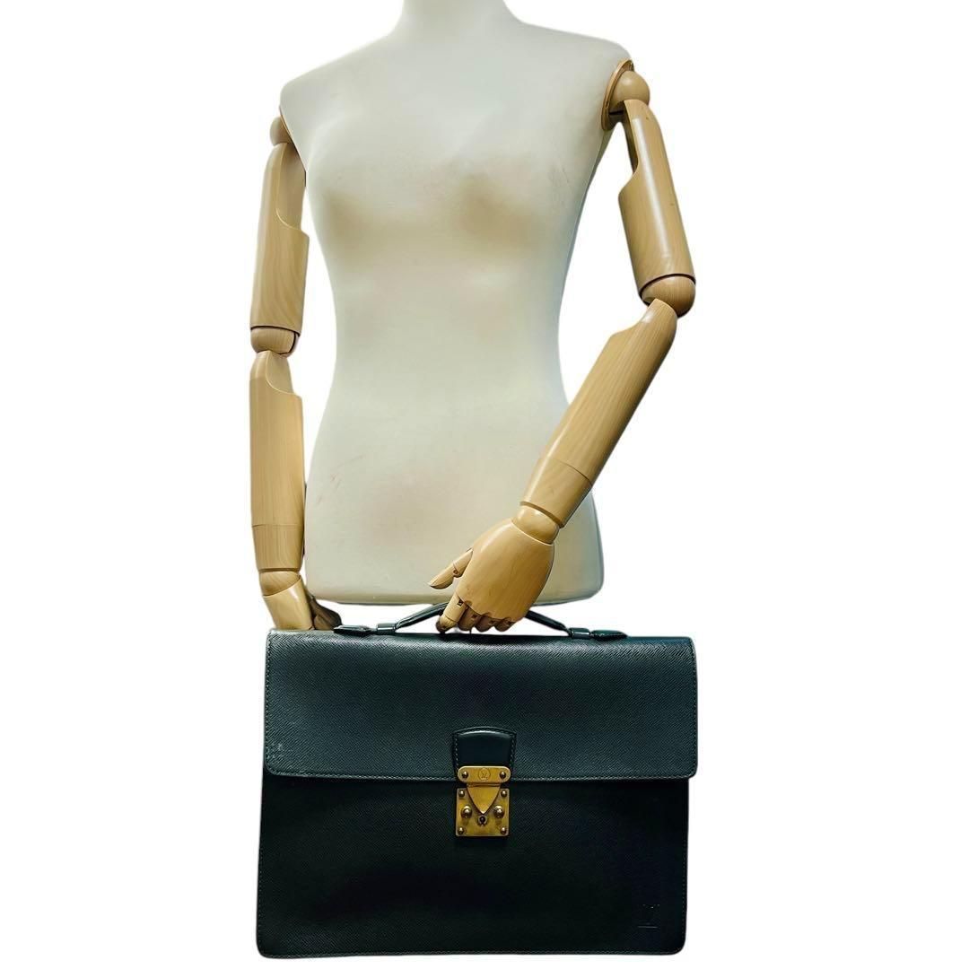 LOUIS VUITTON セルヴィエット グリーン ブリーフケース8676