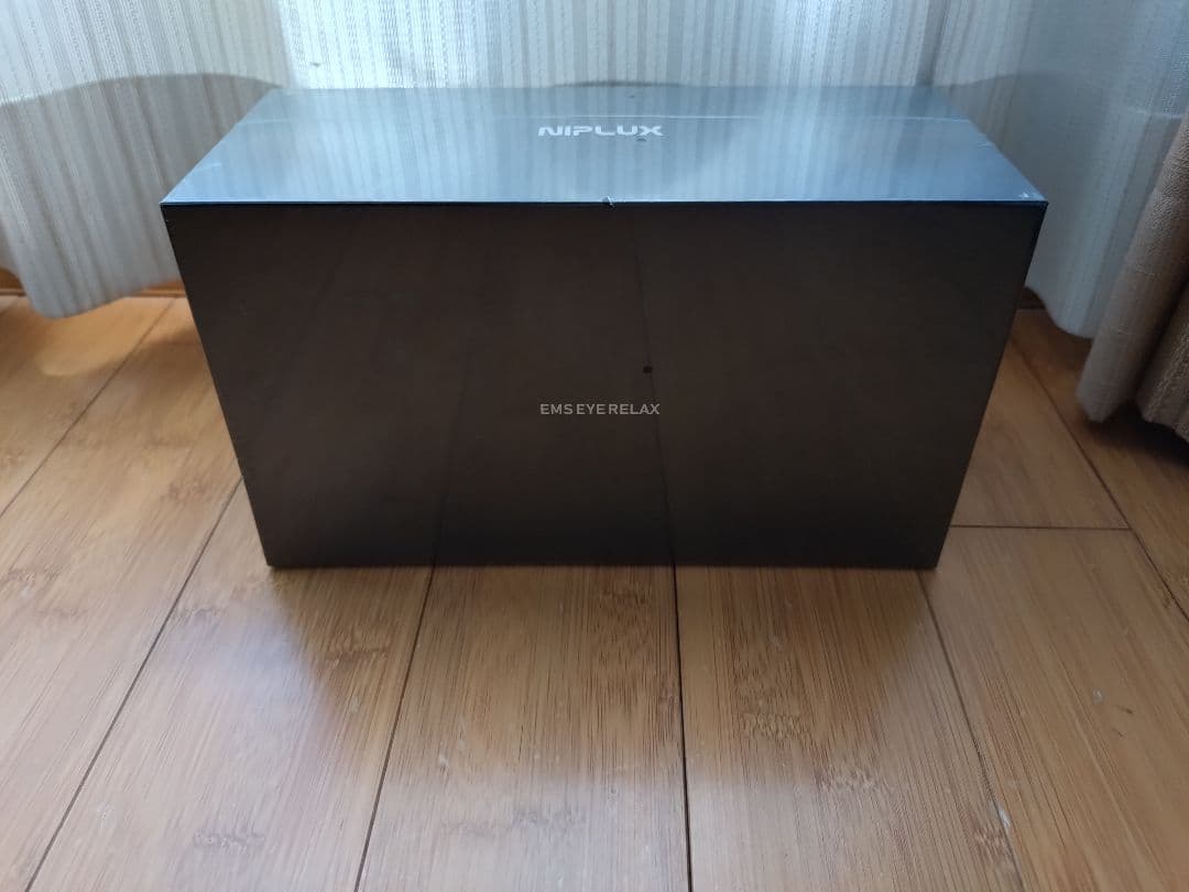 【新品・未使用】NIPLUX EMS EYE RELAX ホットアイマスク