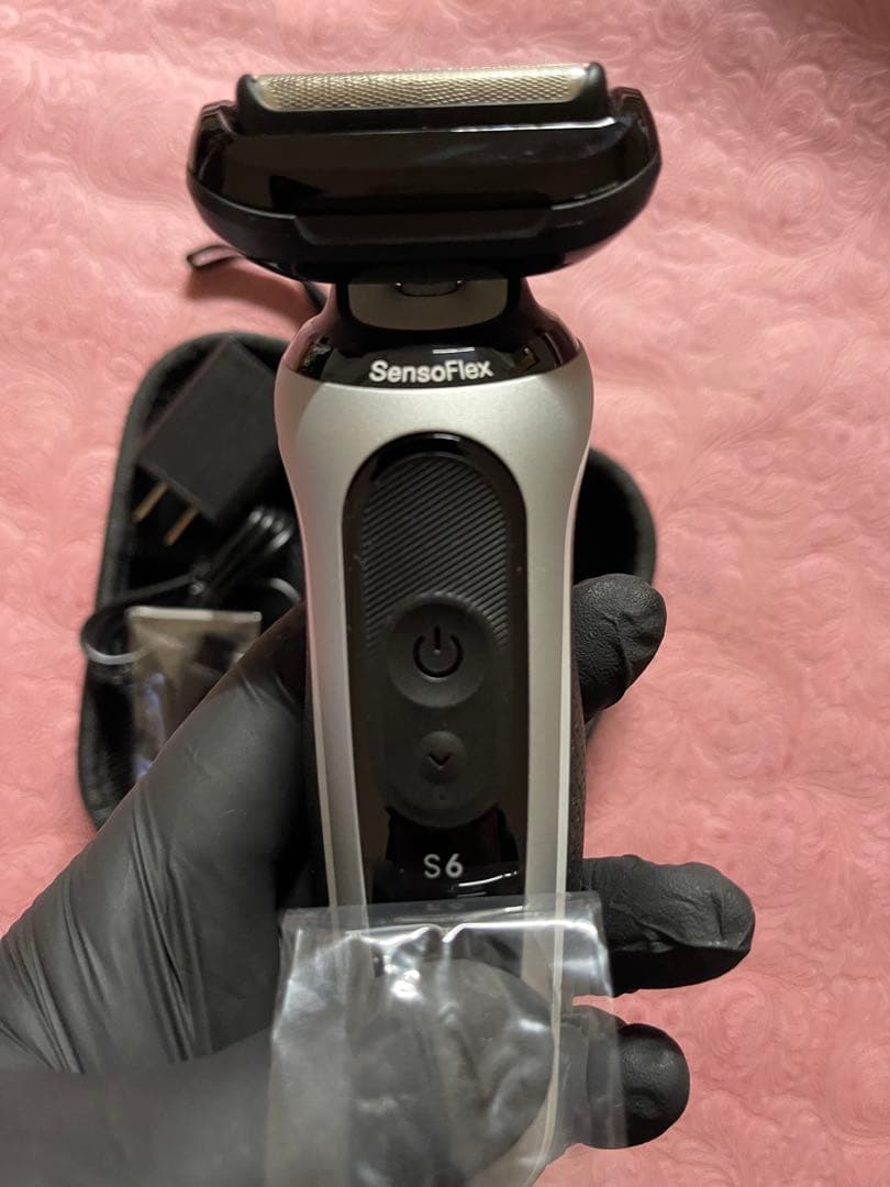 BRAUN Series6 現行型 人気機種 密着スイングヘッド新品未使用