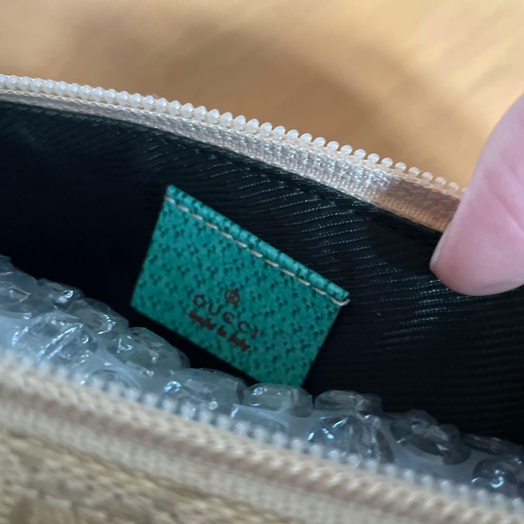 新品未使用GUCCI GGモノグラム ミニポーチバックベージュ