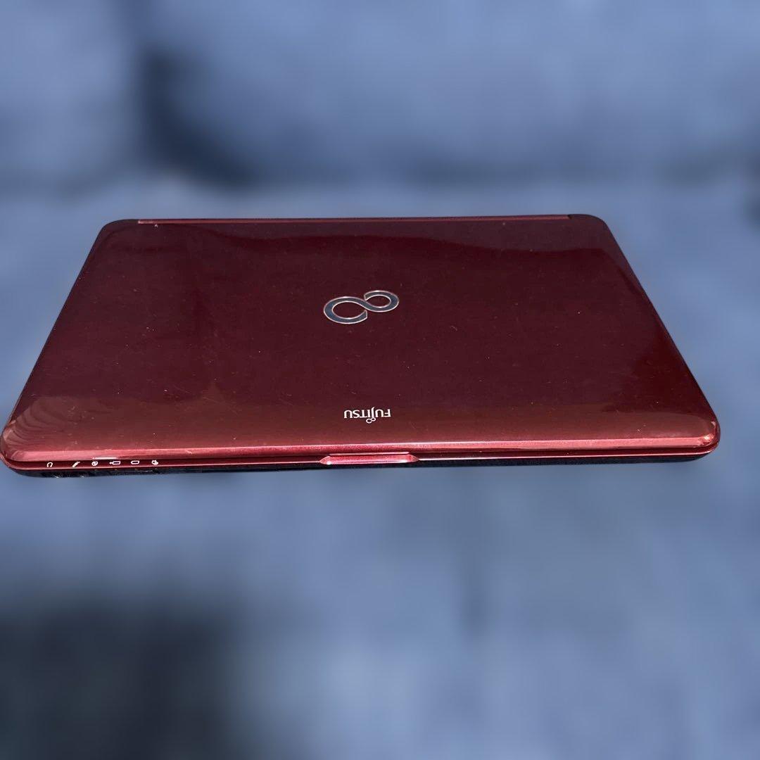 Fujitsu LIFEBOOK レッドノートPC